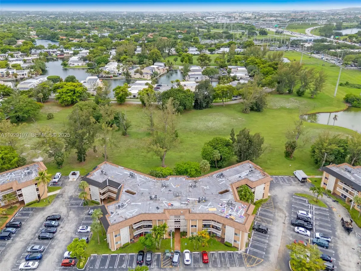 7430 Miami Lakes Dr #E301, Miami Lakes, FL 33014 - Image #1