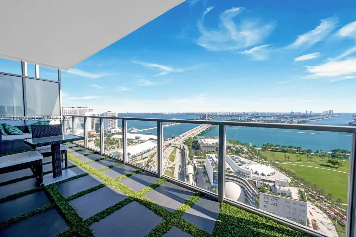 1100 Biscayne Blvd #3104, Miami, FL 33132 - Image #1