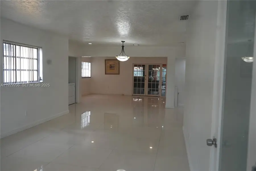 3285 NW 97th St, Miami, FL 33147 - Image #2