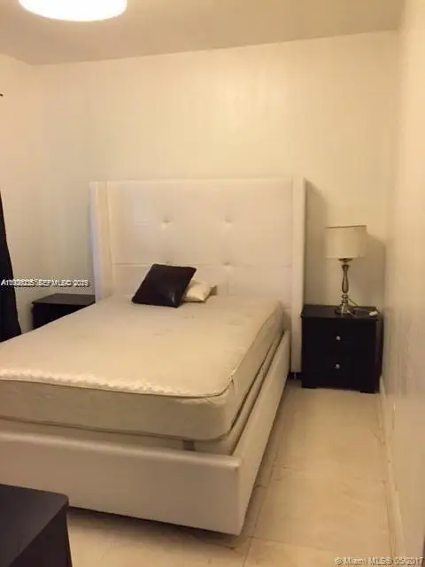 842 Meridian Ave #1B, Miami Beach, FL 33139 - Image #2