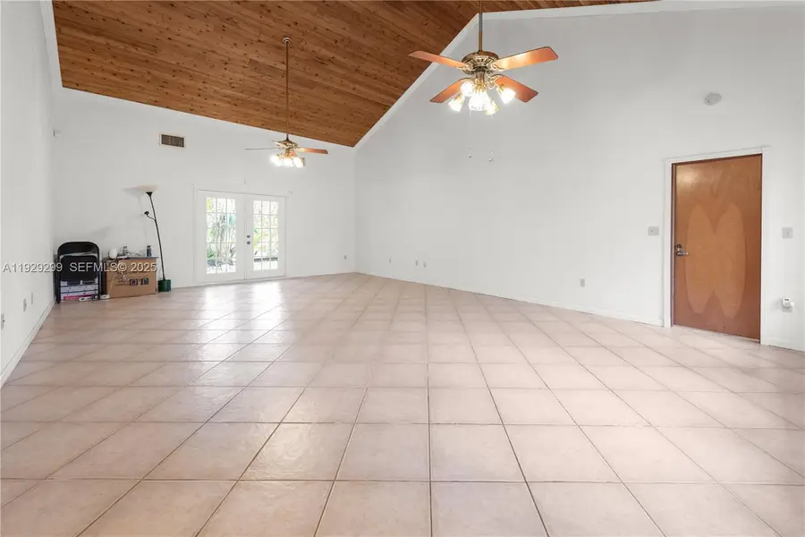 27111 SW 155th Ave, Homestead, FL 33032 - Image #2