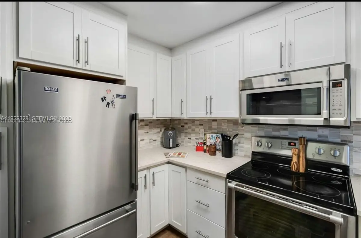 7173 Orange Dr #214B, Davie, FL 33314 - Image #1