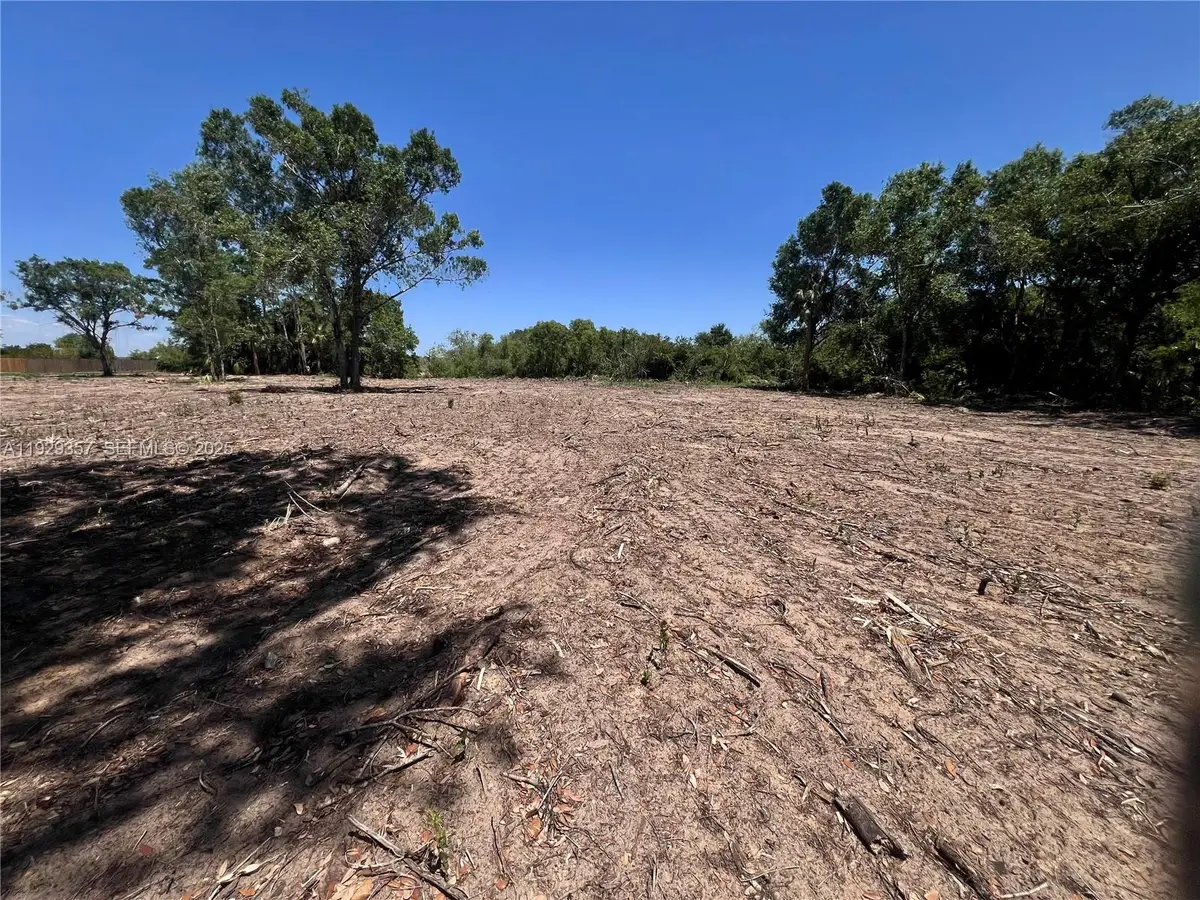 3414 W 32nd, Lehigh Acres, FL 33971 - Image #1