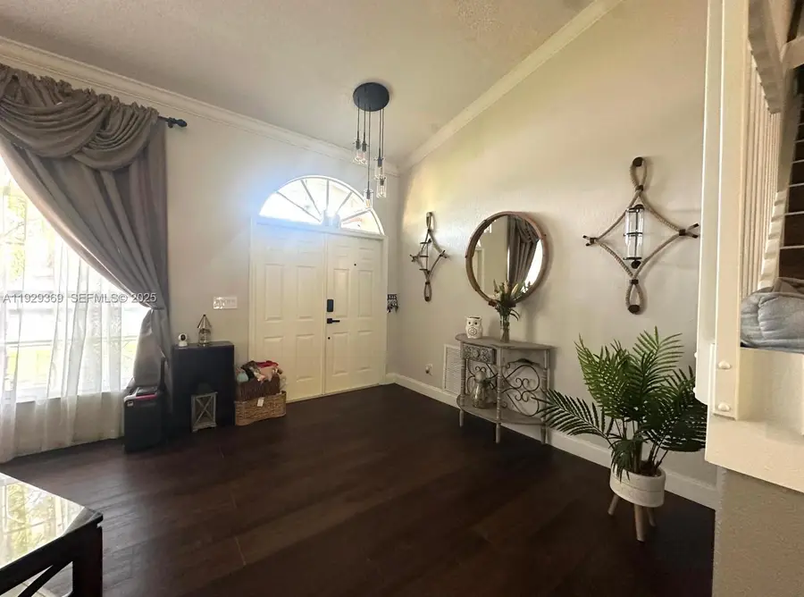 18365 NW 21st St, Pembroke Pines, FL 33029 - Image #3