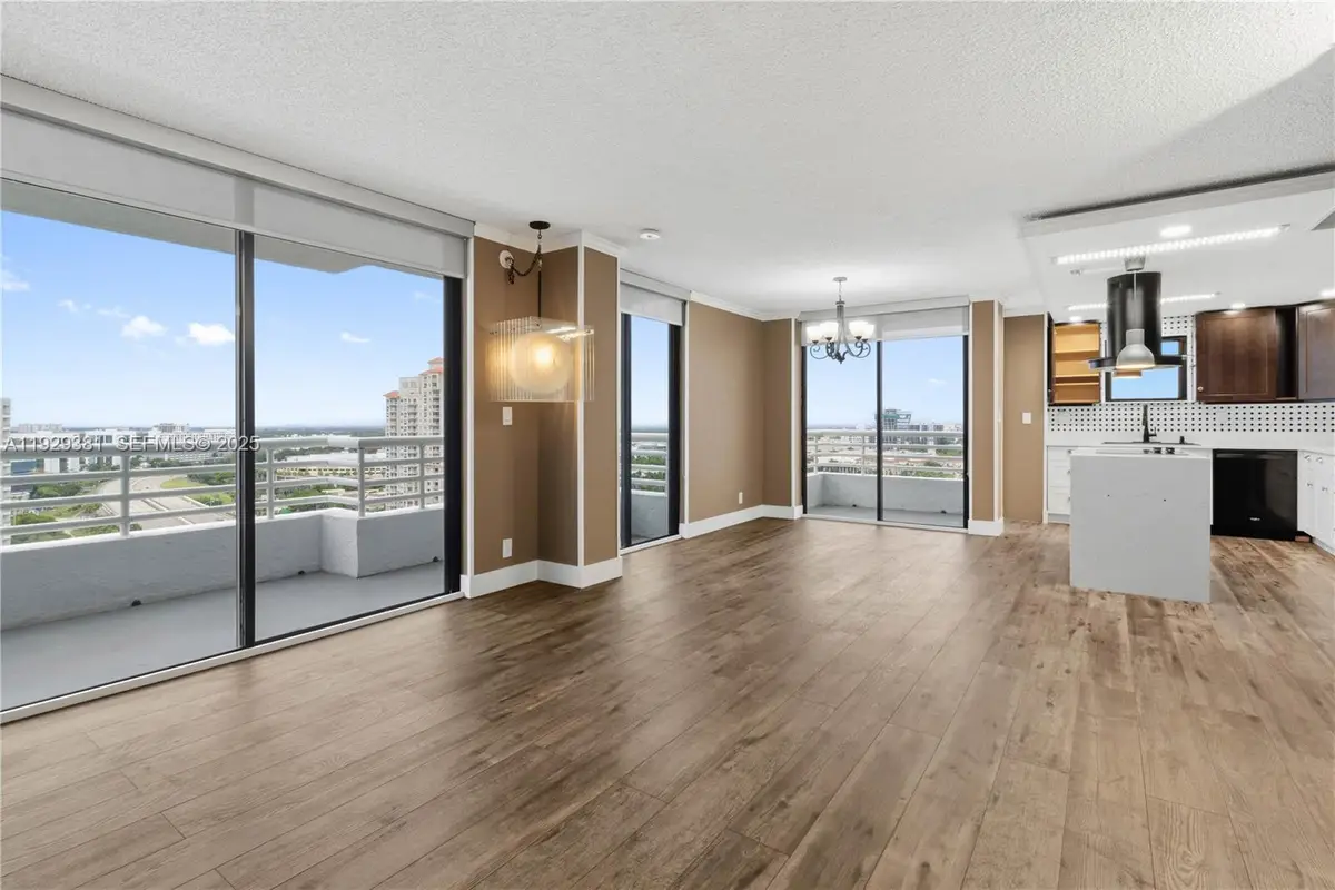 3300 NE 192nd St #LP06, Aventura, FL 33180 - #1