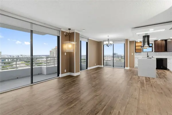 3300 NE 192nd St #LP06, Aventura, FL 33180