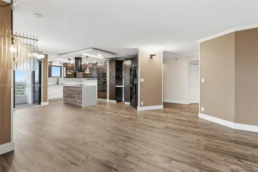 3300 NE 192nd St #LP06, Aventura, FL 33180 - #3