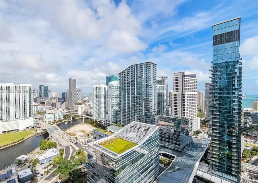 88 SW 7th St #2501, Miami, FL 33130 - Image #2