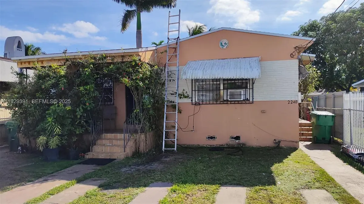 2238 NW 34th St, Miami, FL 33142 - Image #1