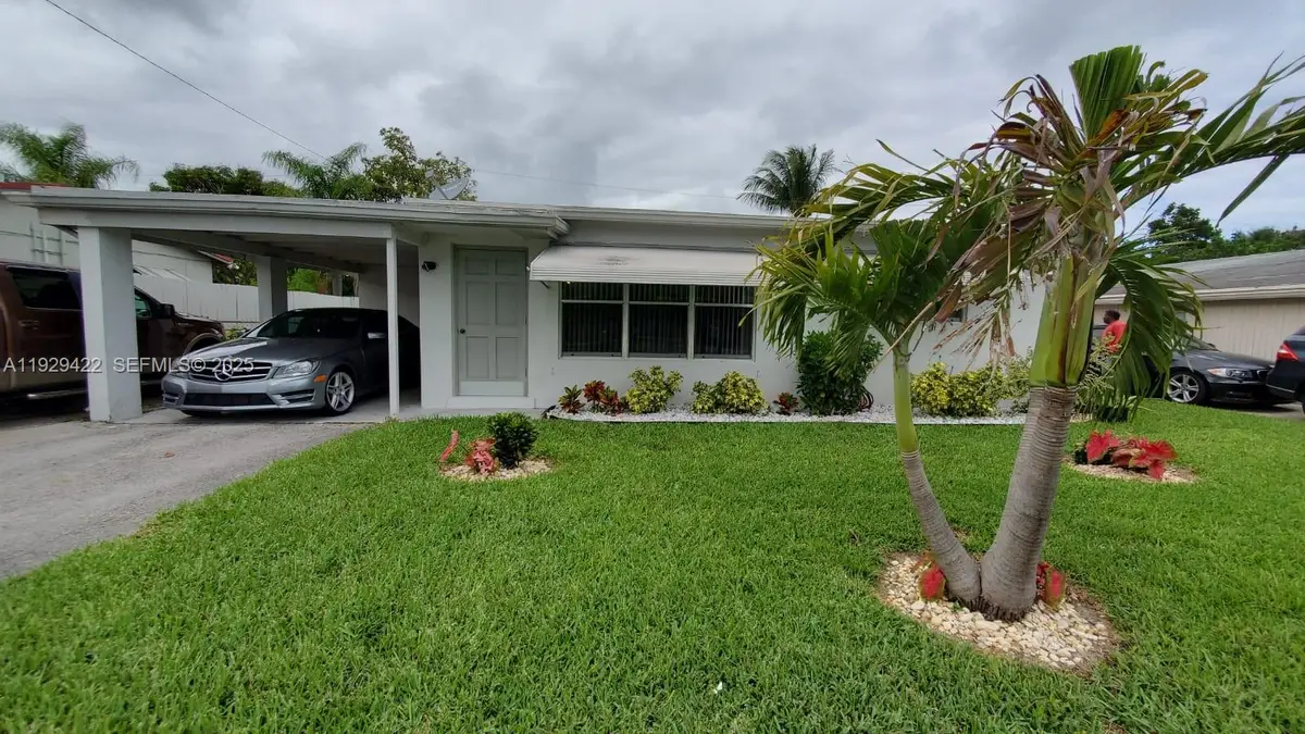 221 NE 21st St, Pompano Beach, FL 33060 - Image #1
