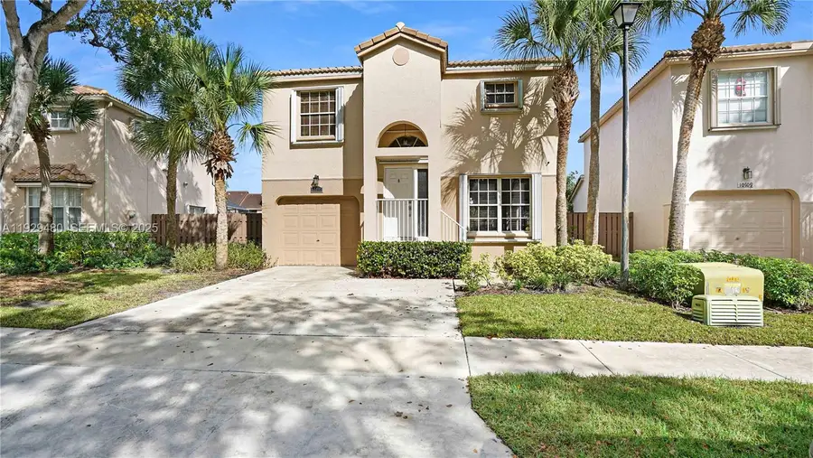 10717 NW 12th Mnr, Plantation, FL 33322 - Image #2