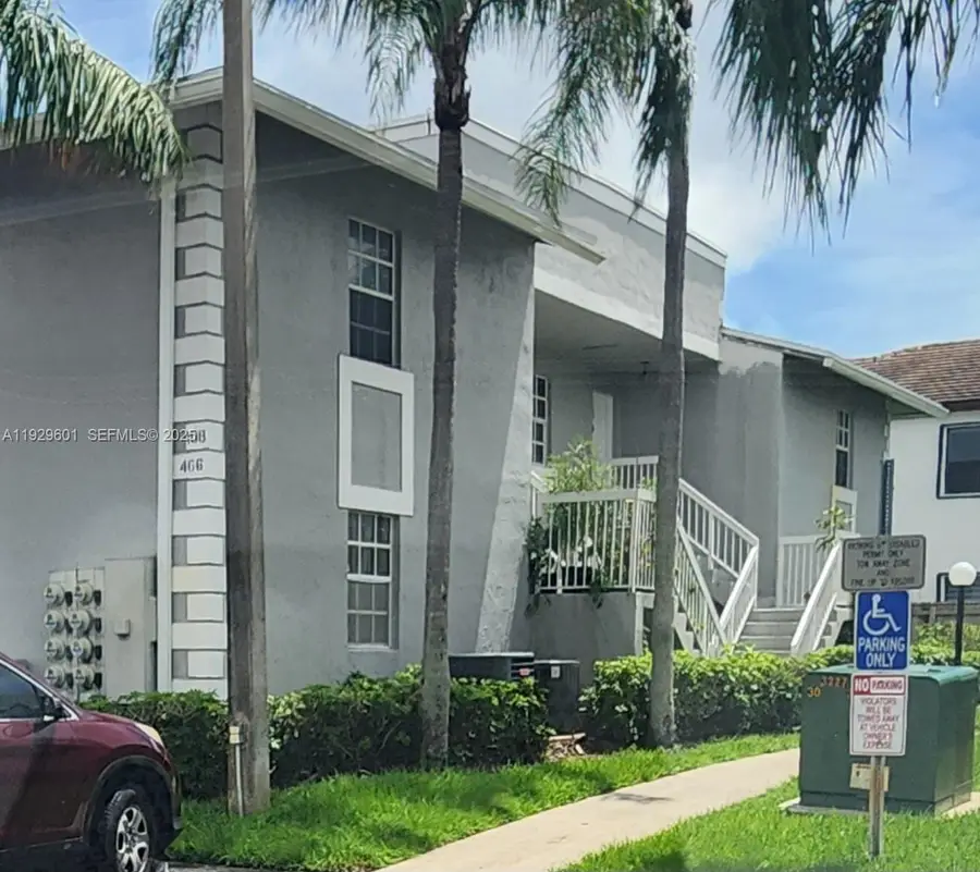 466 NE 210th Cir Ter #201-10, Miami, FL 33179 - Image #3