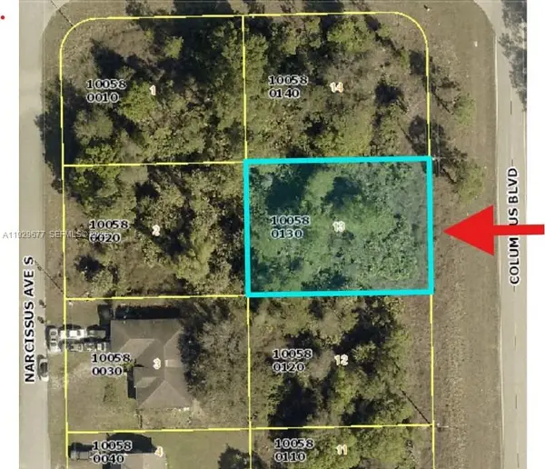 216 Columbus Blvd, Lehigh Acres, FL 33974