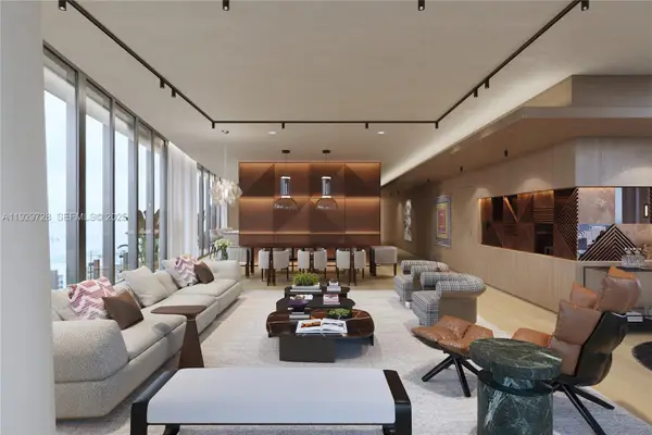 300 Biscayne Blvd Way #4401, Miami, FL 33131