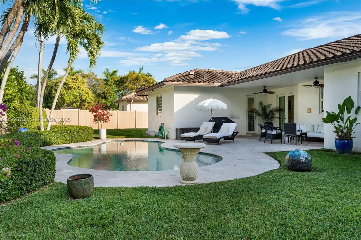 9221 SW 170th Ln, Palmetto Bay, FL 33157 - Image #1