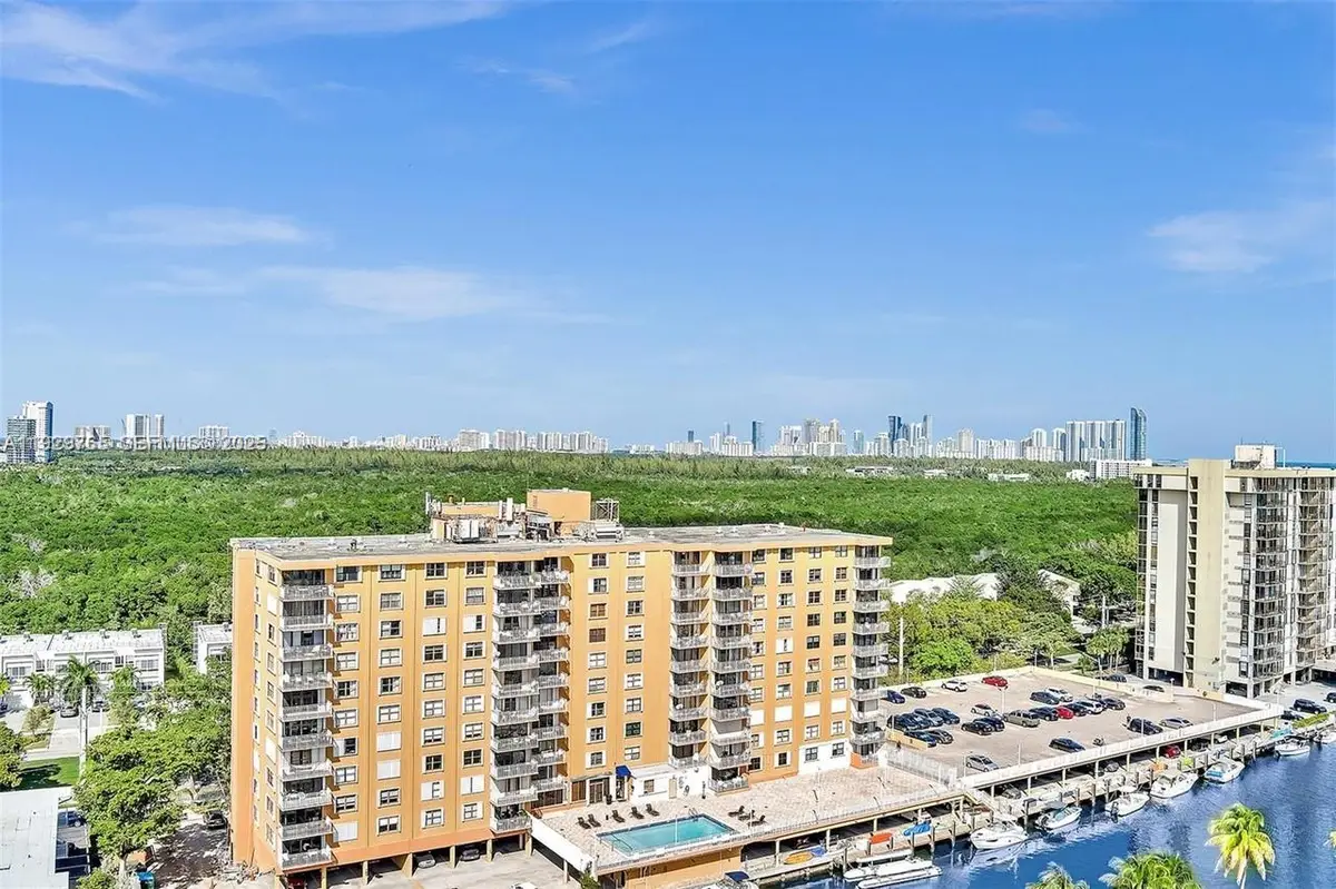 2450 NE 135th St #410, North Miami, FL 33181 - Image #1