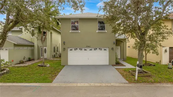 3740 NW 23rd Pl, Coconut Creek, FL 33066