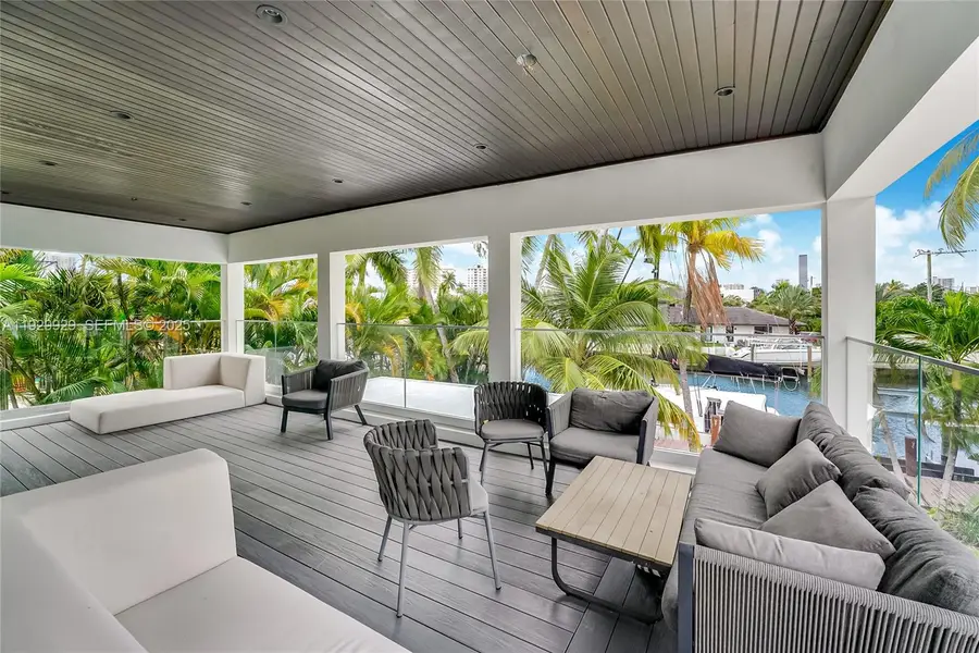 431 Layne Blvd, Hallandale Beach, FL 33009 - Image #3