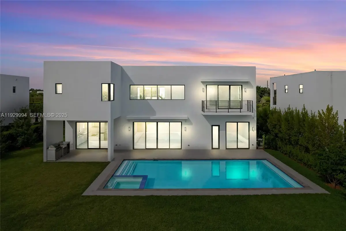 16492 S Botaniko Dr S, Weston, FL 33326 - Image #1