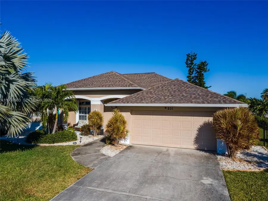 201 SW 35th Street, Cape Coral, FL 33914 - #2