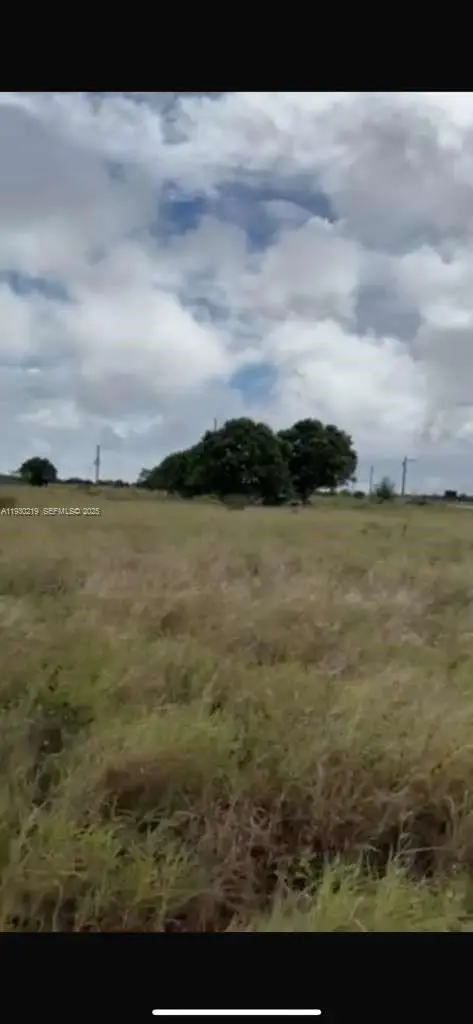 2700 Powerline Road, Avon Park, FL 33825