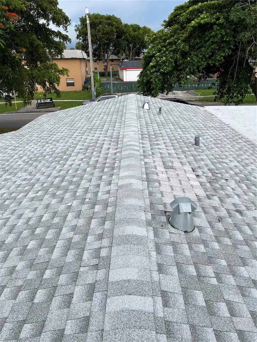 841 N 69th Ave, Hollywood, FL 33024 - Image #2