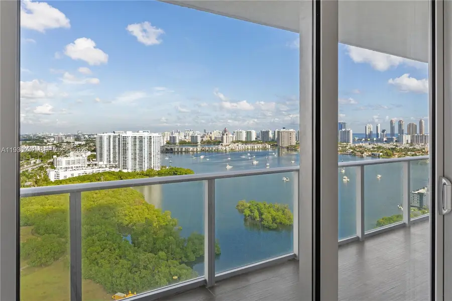 16385 Biscayne Blvd #2907, North Miami Beach, FL 33160 - Image #3