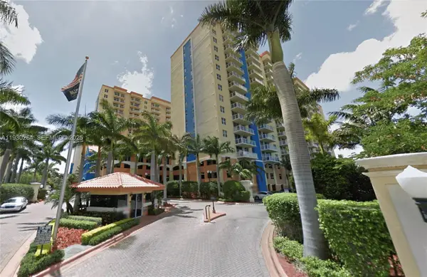 5077 NW 7th St #416, Miami, FL 33126