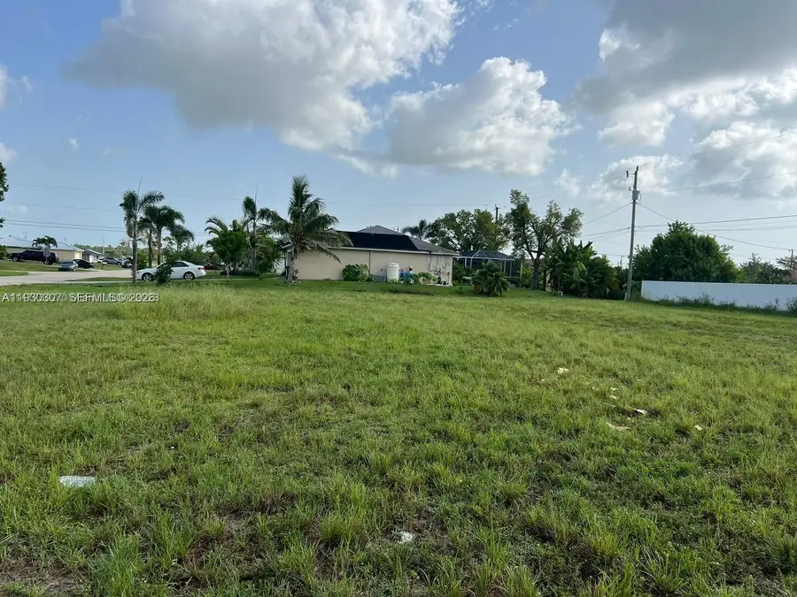 2109 NE 14 Pl, Cape Coral, FL 33909 - #3