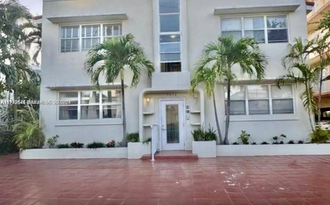 7636 Abbott Ave #3, Miami Beach, FL 33141 - Image #1
