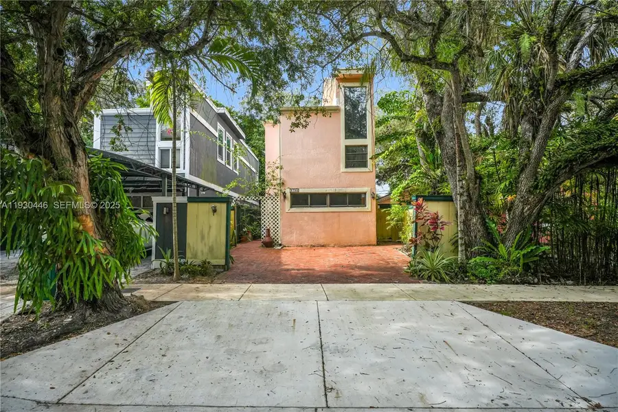 2790 SW 22nd Ave, Miami, FL 33133 - Image #2