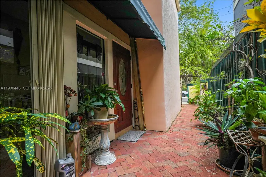 2790 SW 22nd Ave, Miami, FL 33133 - Image #3