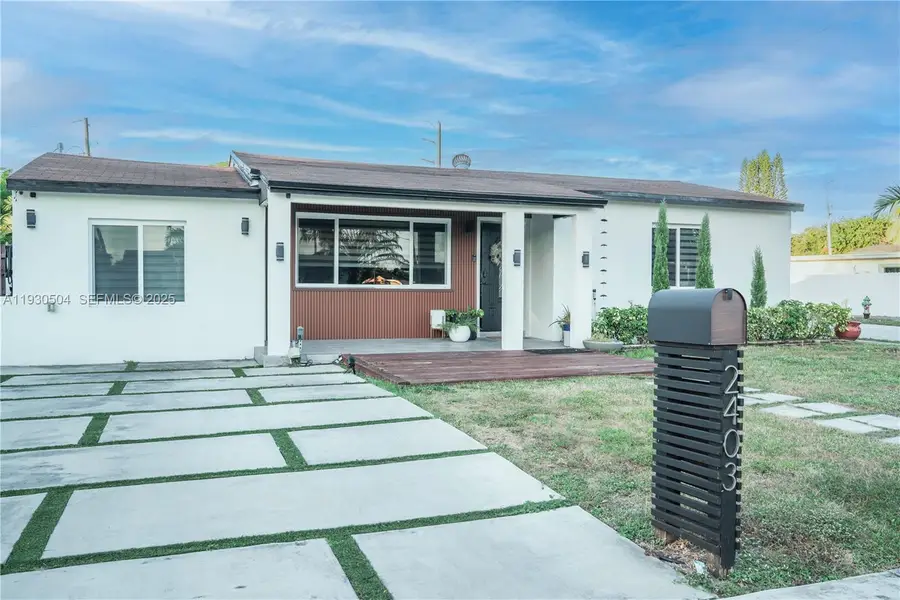 2403 Rodman St, Hollywood, FL 33020 - #3