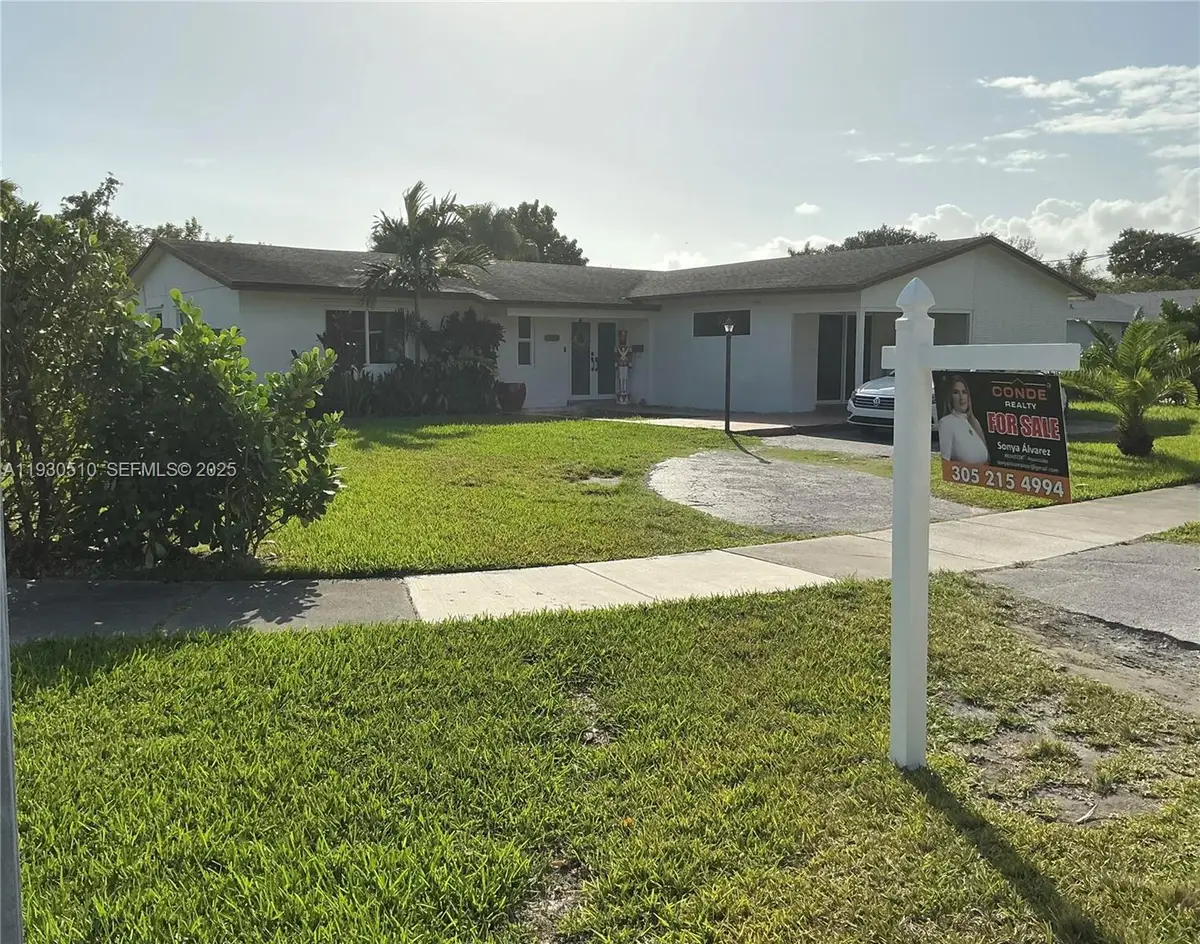 9700 SW 189th St, Cutler Bay, FL 33157 - Image #1