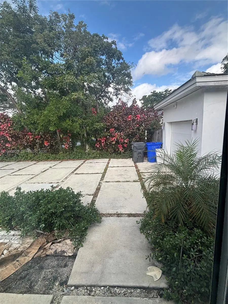 429 S 26th Ave, Hollywood, FL 33020 - Image #3