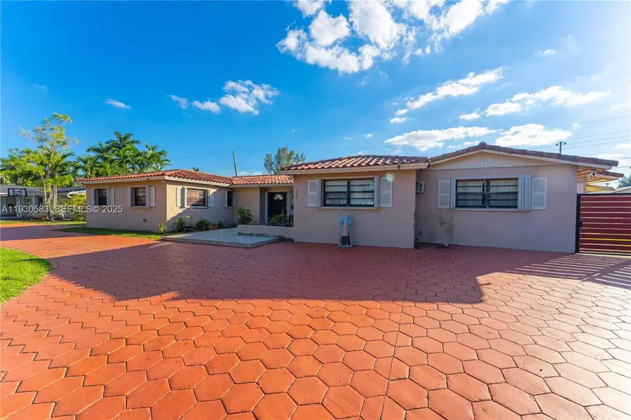 9380 SW 83rd St, Miami, FL 33173 - Image #3