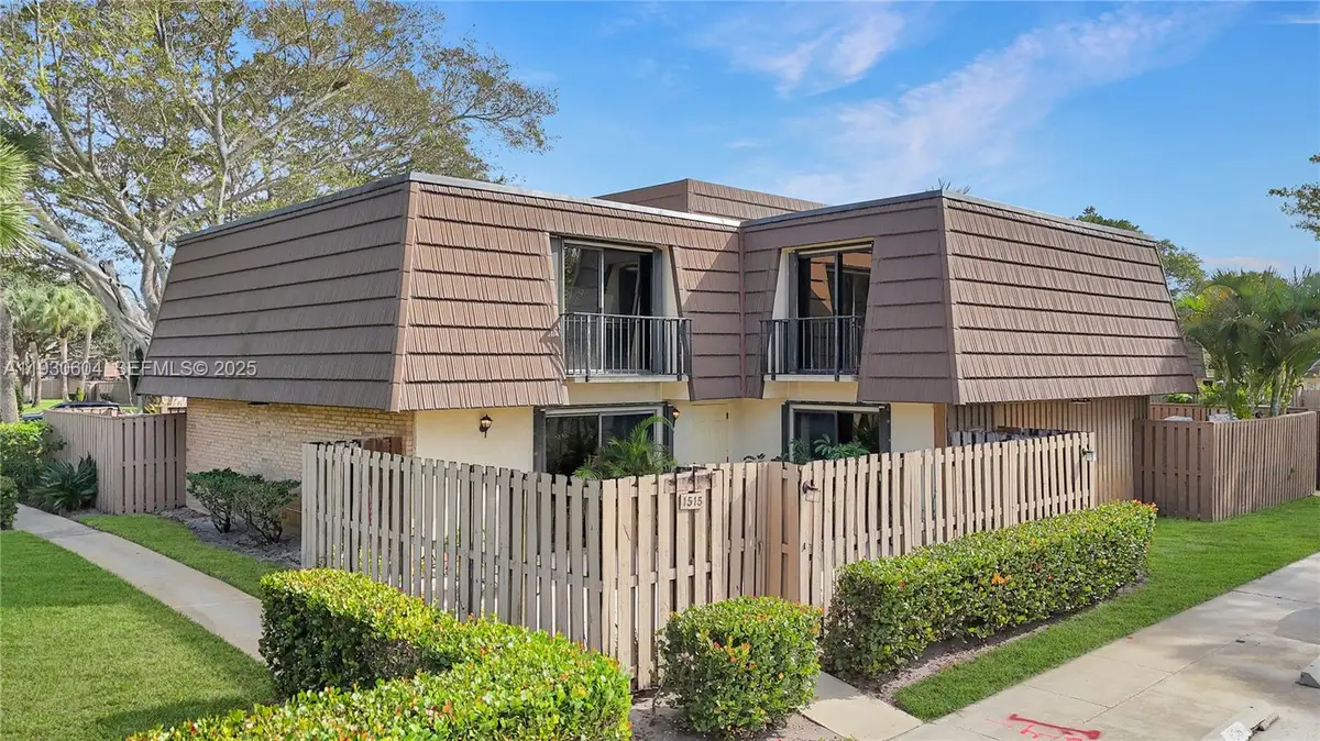 1515 15th Ct, Palm Beach Gardens, FL 33410 - Image #1