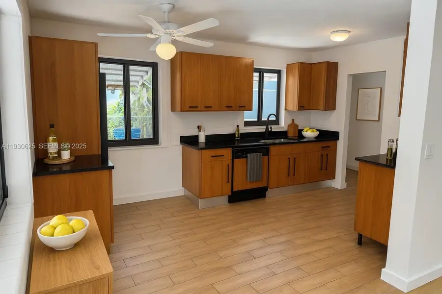 630 NW 14th Way, Fort Lauderdale, FL 33311 - Image #3