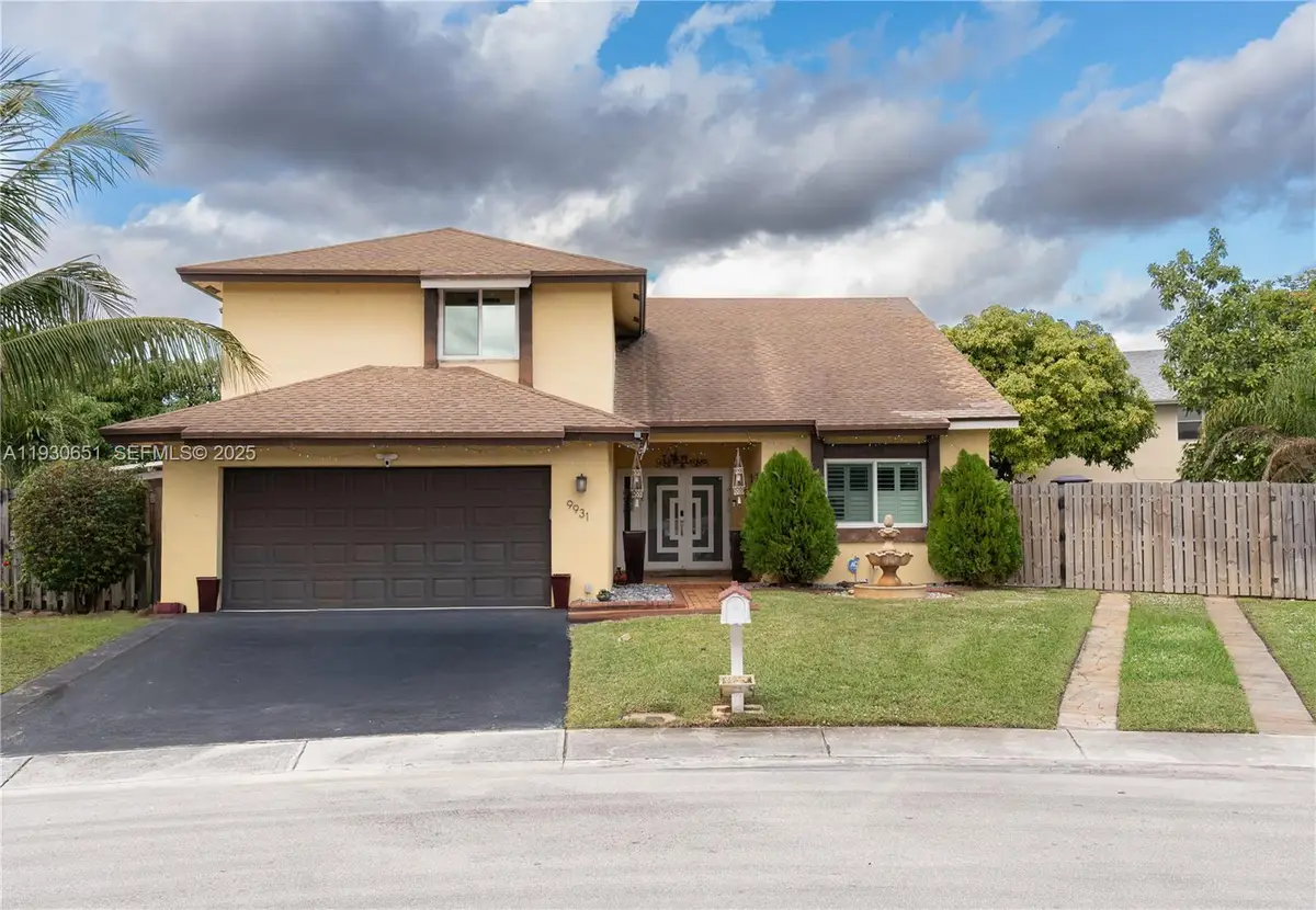 9931 SW 14th St, Pembroke Pines, FL 33025 - Image #1