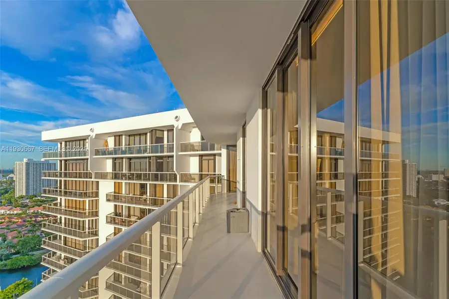 20281 E Country Club Dr #TW7, Aventura, FL 33180 - Image #3