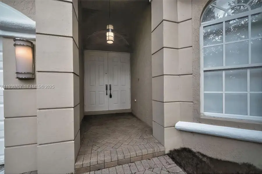 11321 NW 79th Ln, Doral, FL 33178 - Image #2