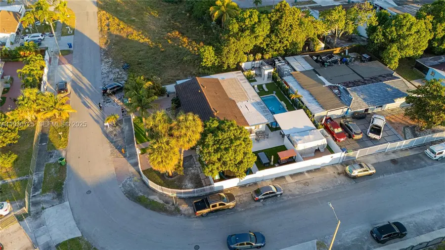 4360 NW 205th St, Miami Gardens, FL 33055 - Image #2