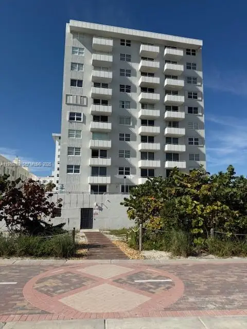465 Ocean Dr #507, Miami Beach, FL 33139