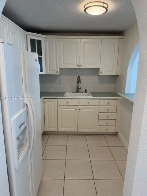 465 Ocean Dr #507, Miami Beach, FL 33139 - Image #3