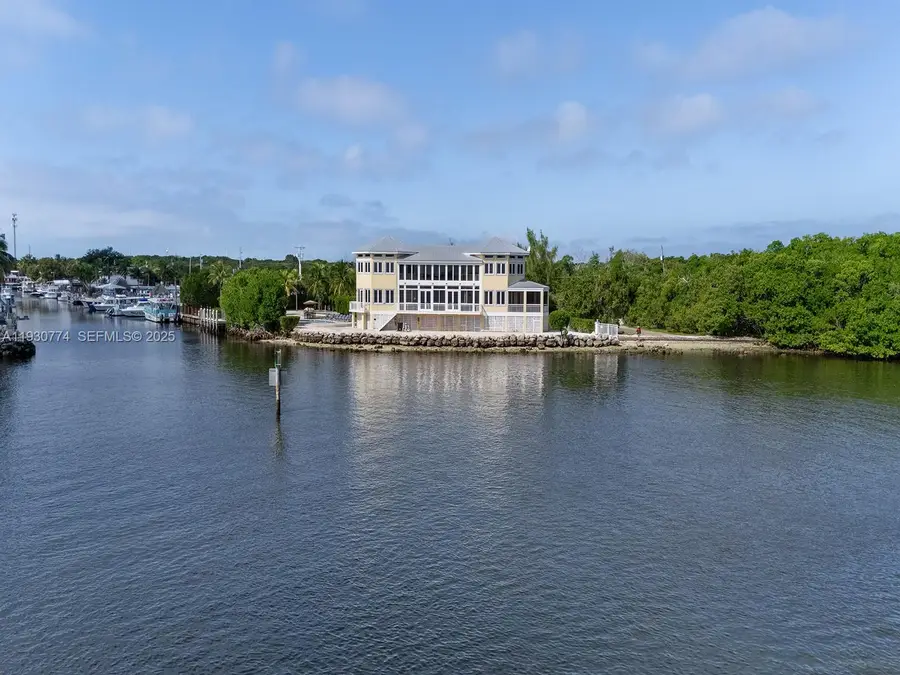 57 Garden Cove Dr, Key Largo, FL 33037 - Image #3