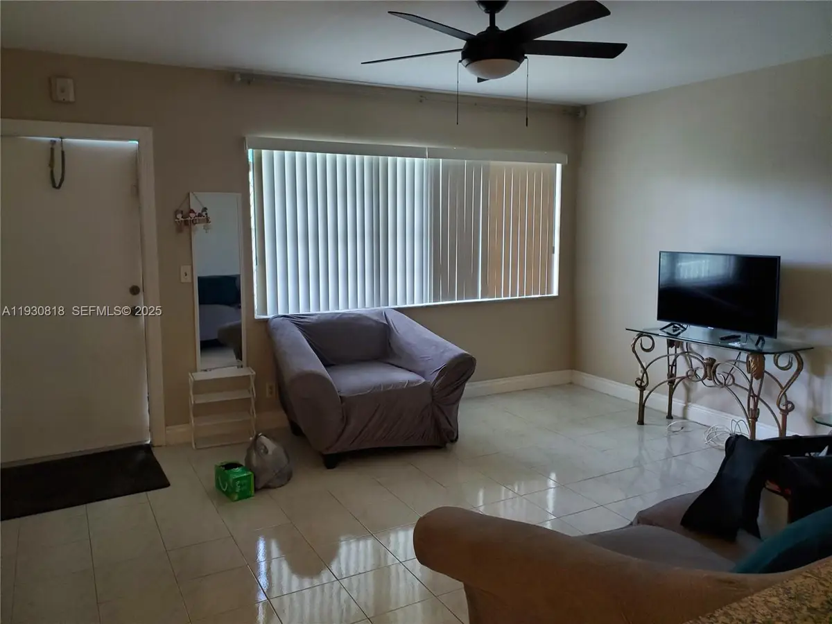 1450 Atlantic Shores Blvd #317, Hallandale Beach, FL 33009 - Image #1