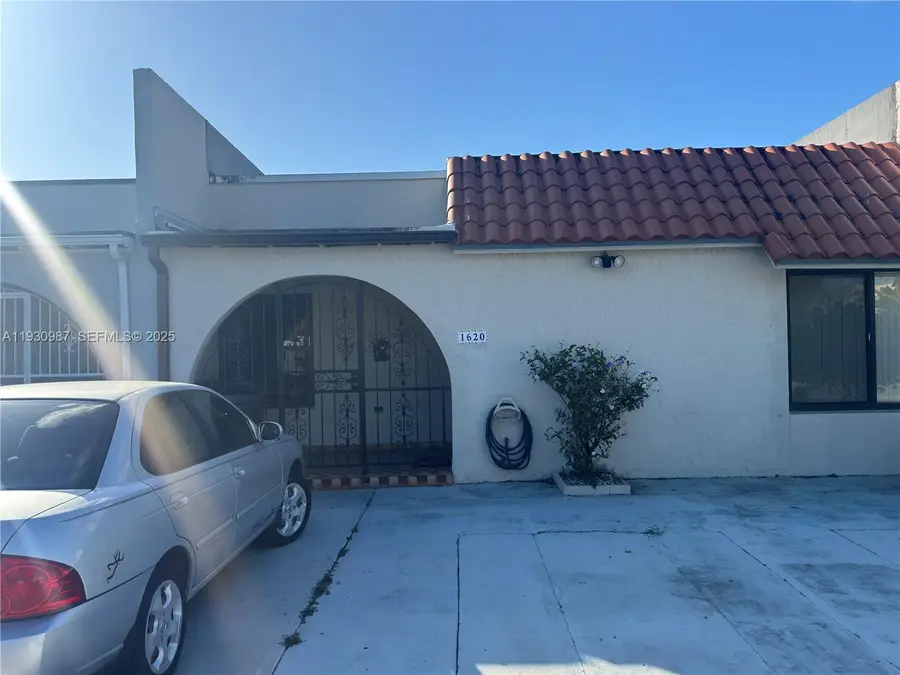 1620 W 57th Ter, Hialeah, FL 33012 - Image #2