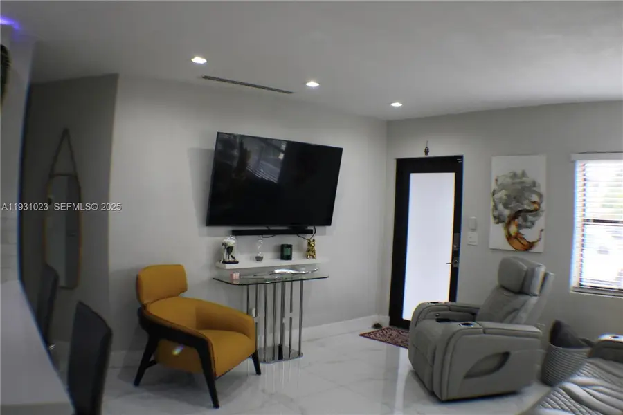 171 E 56th St, Hialeah, FL 33013 - Image #3