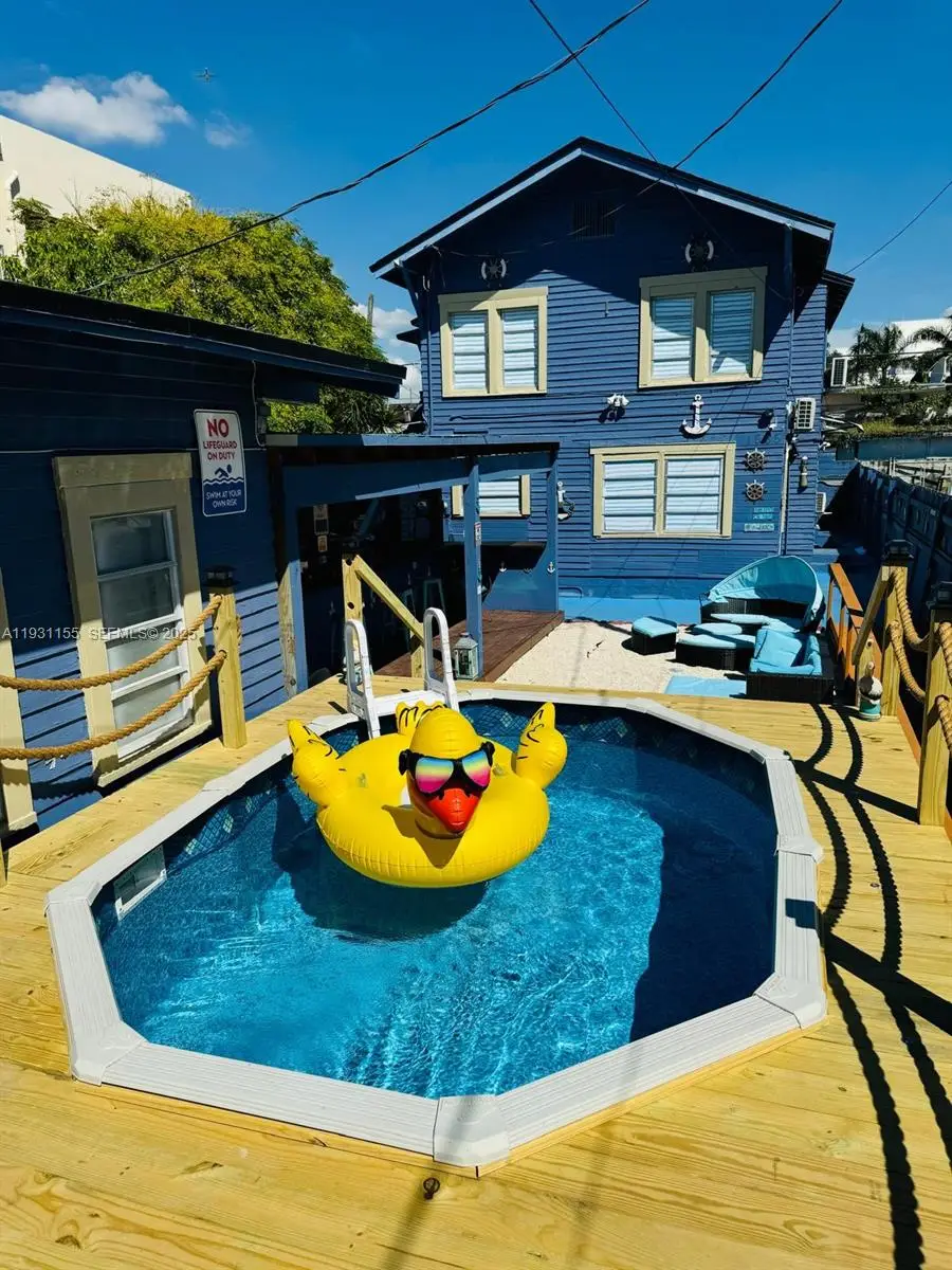 1535 SW 2nd St, Miami, FL 33135 - Image #1