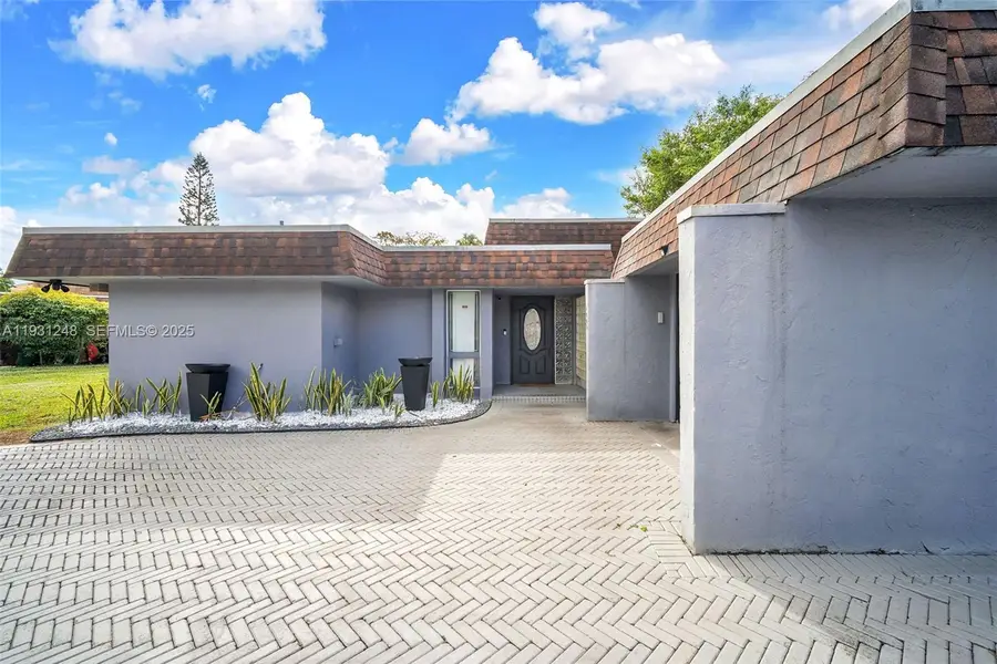 Address Withheld By Seller, Tamarac, FL 33319 - Image #2